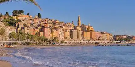 Les Plages de Menton-Garavan