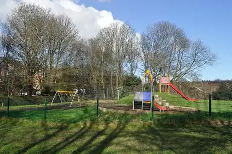 Lawn Road Playarea