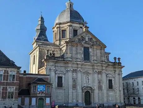 Sint-Pieterplein 12