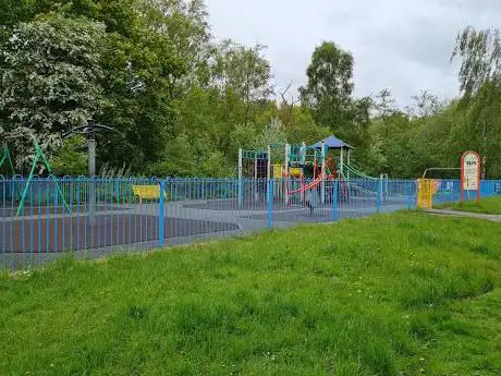 Three Sisters Adventure Playground