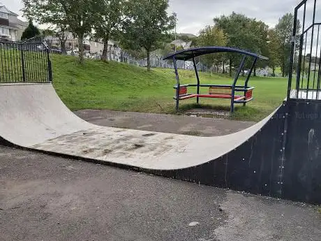 Gors Avenue skate ramp