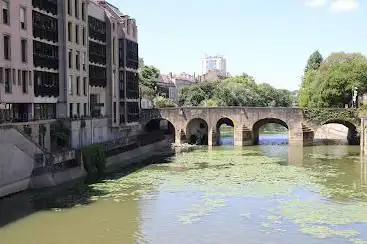 Pont piétonnier de la Moselle