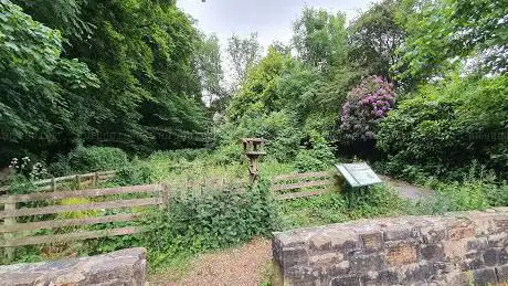 Lynwood Gardens