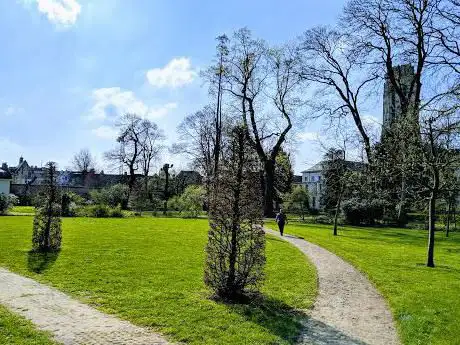 Aartsbisschoppelijke tuin