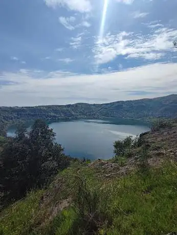 Vista sul lago di Nemi