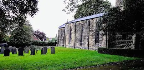 Christ Church : Hollinsend.