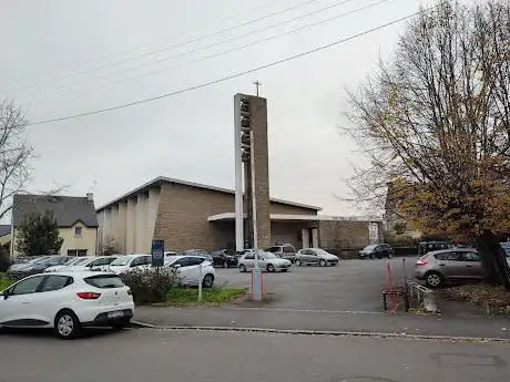 Eglise SAINT-YVES