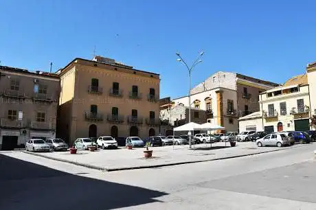 Piazza Dante