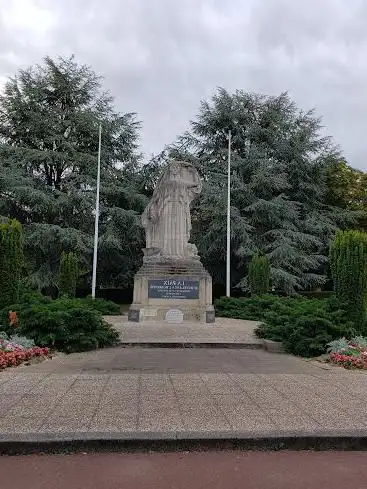 Monument aux morts de Creil