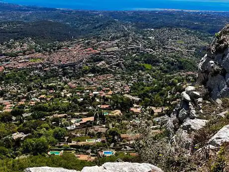 Site d'escalade - Baou des Blancs