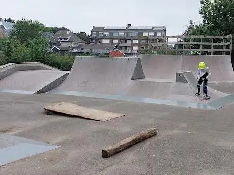 Skateboard park