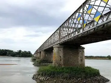 Mauves Balnéaire collectif MIT