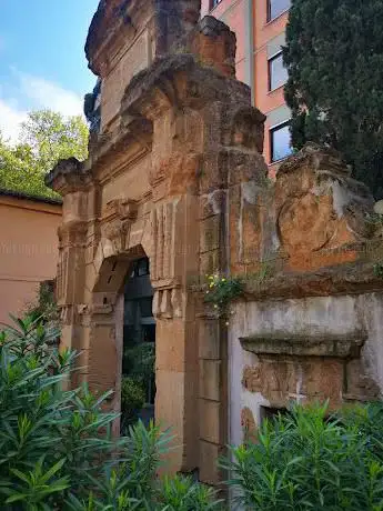 portale di Villa Massimi della Porta Rodiani