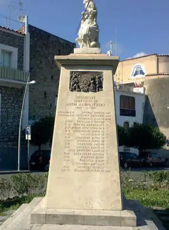 Barano - Monumento ai Caduti