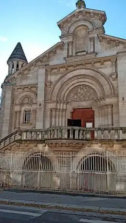 Chapelle Saint-Charles de la Croix-Saint-Simon