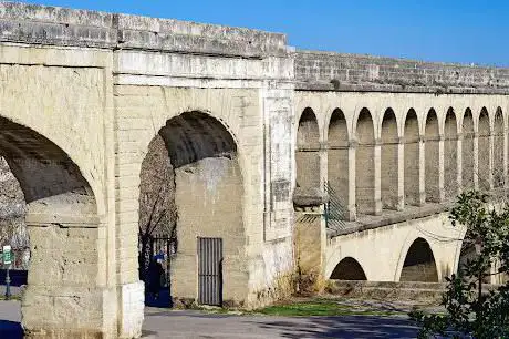 Aqueduc Saint-Clément