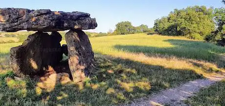 Dolmen de Tièrgues