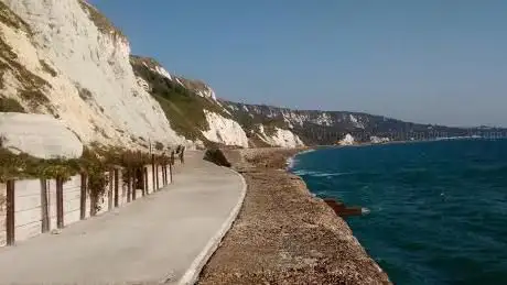 Abbotscliffe Beach