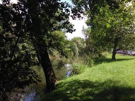 Parc du Lac le Haut du Roy