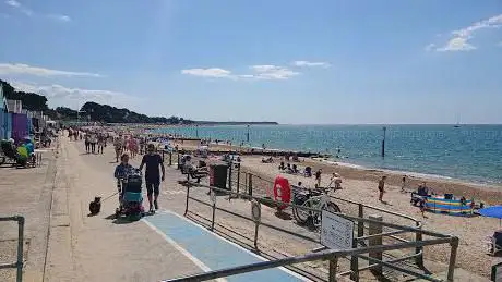 Highcliffe Beach