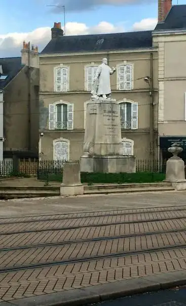 Statue Léon Bollée