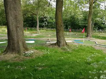 Golf all new @koninginepark