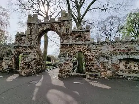 Guannock Gate