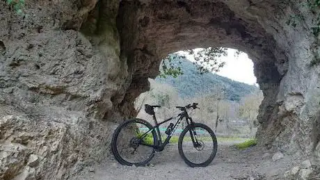 Tunnel della Cascata