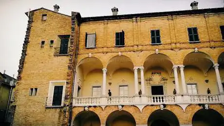 Palazzo Ghini (GiÃ  Mazzoli)