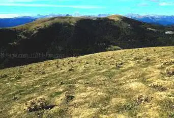 TXORROTXARRIA cima ( SIERRA DE ATUZKARRAZ )