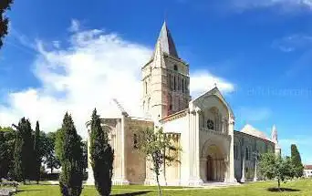 Eglise Saint Pierre d'Aulnay