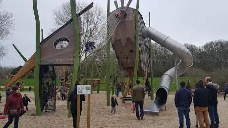 Léo Adventure Park