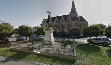 Monument des morts de Neuilly-Saint-Front