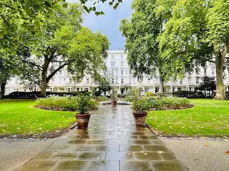 St George's Square