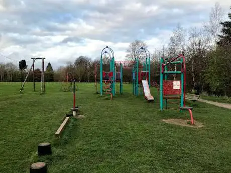 Bishop's Tachbrook Play Area