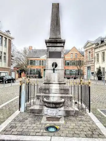 Monument gesneuvelden (Kerkplein)