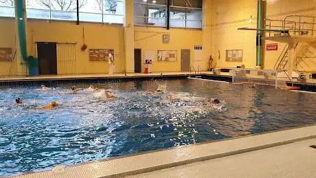 Piscine Brossolette Ã  Saint-Maur-des-Fossés