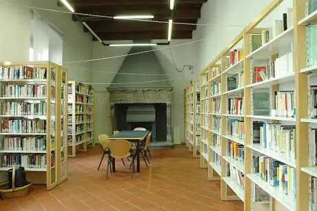 Biblioteca Civica 'Francesco Tarchi