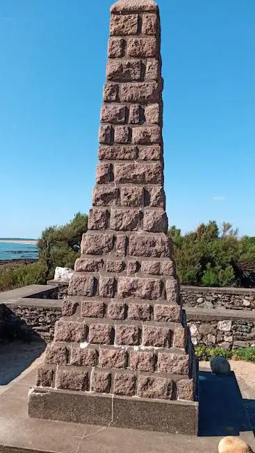 Monument 