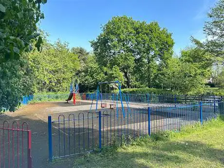 Cottam Ponds Play Area