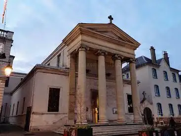 Église Saint-Gilles de Bourg-la-Reine