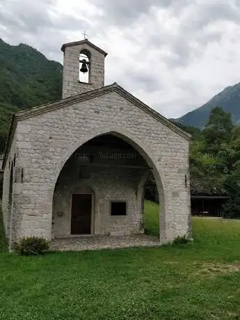 Chiesa dei Santi Giacomo e Anna/Gleseute di San Jacum e Anna