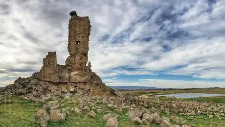 Castillo de Santia