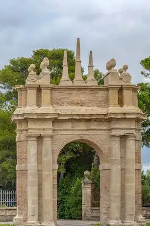 Arco Trionfale del (parcone comunale) Miralfiore - Pesaro