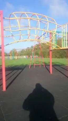 Boleyn Gardens Play Area