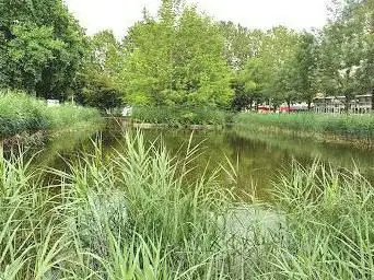 Eau Garden