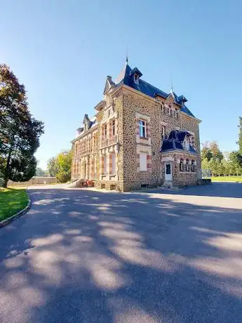 Château et arboretum du Val des dames