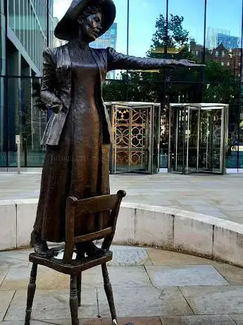 Emmeline Pankhurst Statue