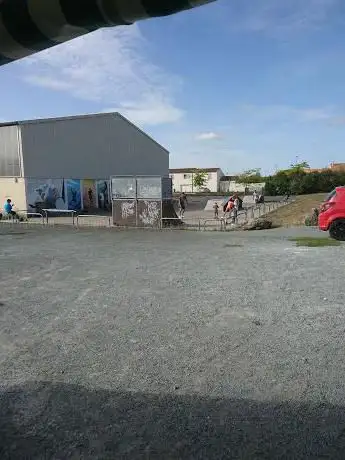 Skate Park de Mauzé sur le mignon