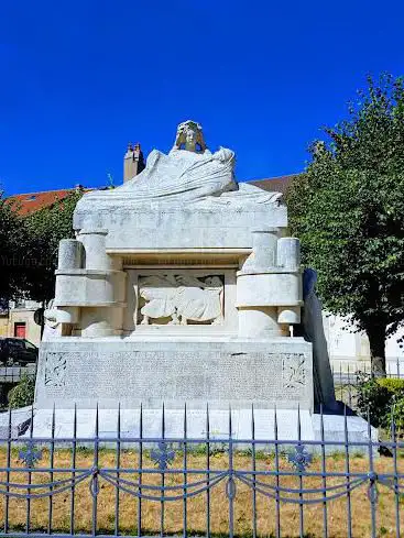 Monument aux Morts